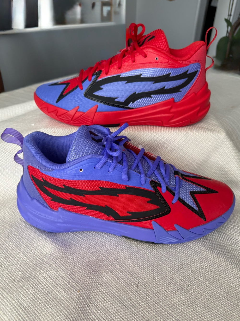 Puma men’s scoot zeros pred basketball Sneakers purple red